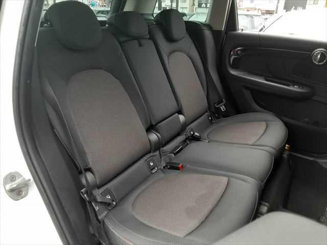 ���^�]�ȑ��Q��ڃV�[�g