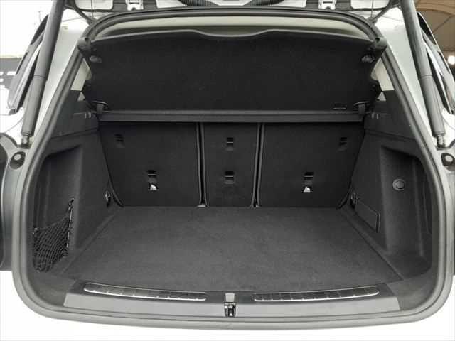 �����Q�b�W�X�y�[�X