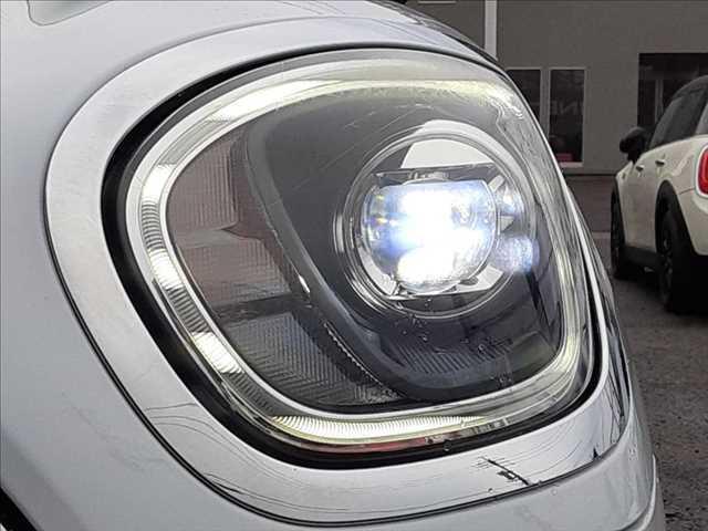 ���_�����w�b�h���C�g