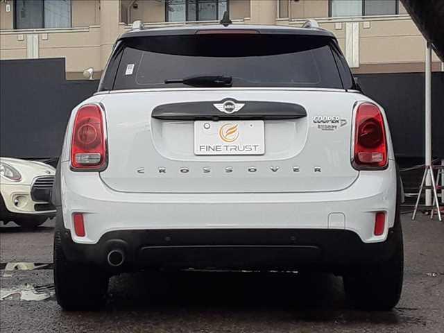 �O�ꂵ���@�֌n�`�F�b�N�A���ɓ_�����s���A�[�ԑO�͖@�萮�������{���Ă���܂��B�����S���������I�I