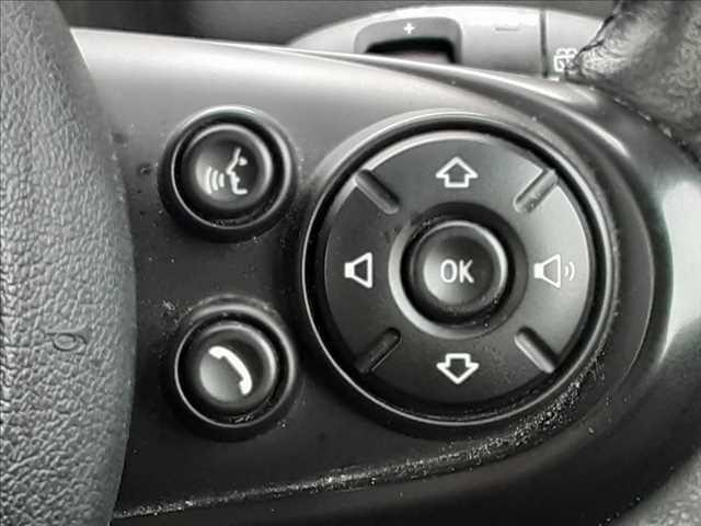 ���X�e�A�����O�X�C�b�`