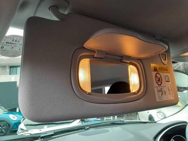 ���o�j�e�B�[�~���[