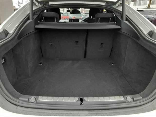 �����Q�b�W�X�y�[�X