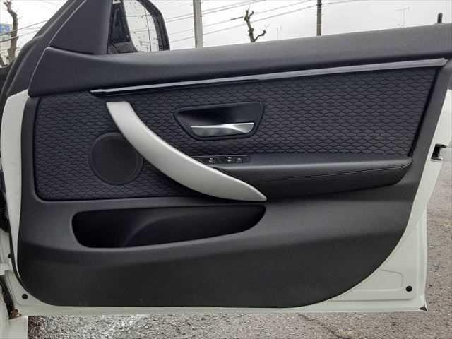 ���h�A�g����