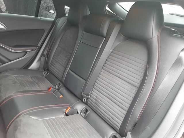 ������ȑ��Q��ڃV�[�g