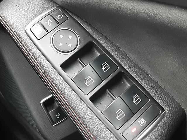 ���p���[�E�B���h�E