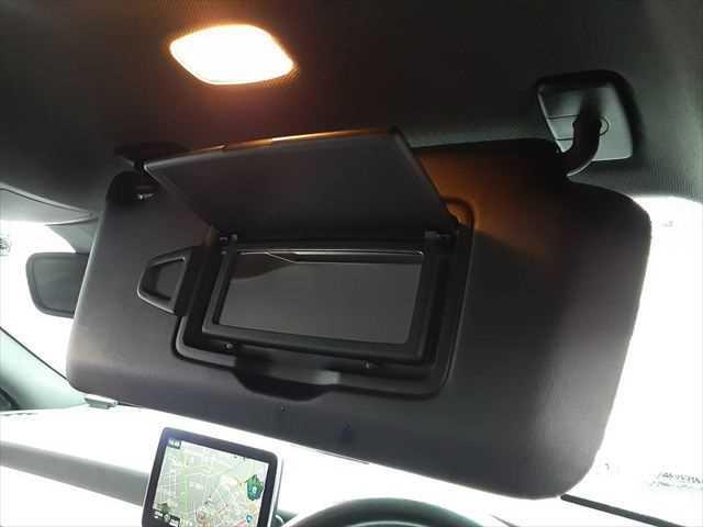 ���o�j�e�B�[�~���[