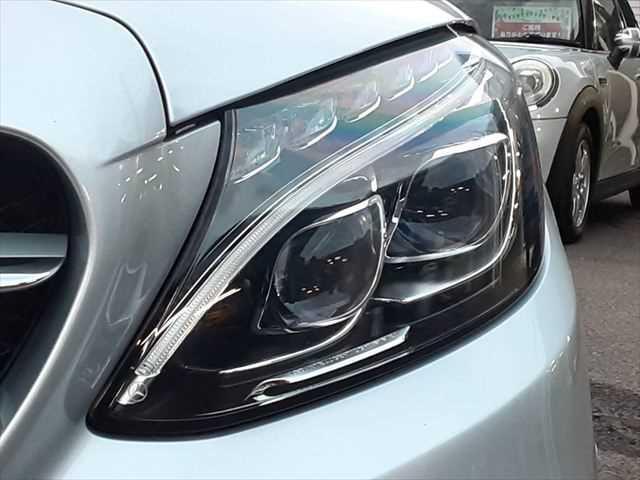 ���w�b�h���C�g