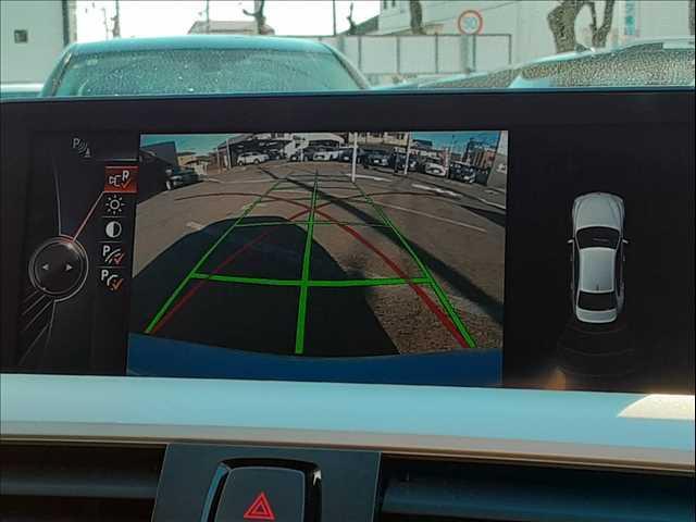 ���o�b�N�J����