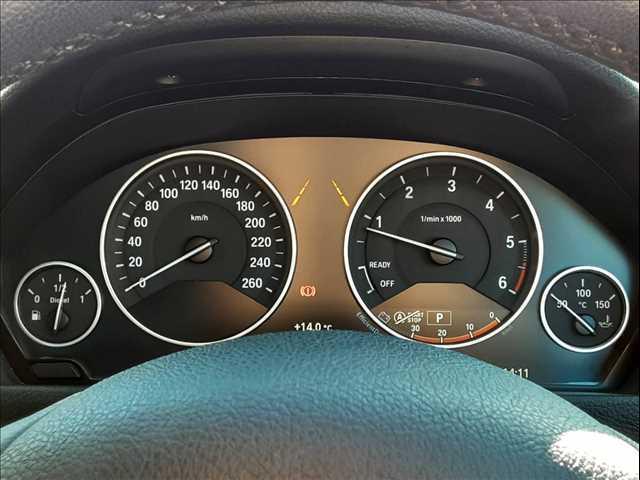 �����[�^�[�p�l��