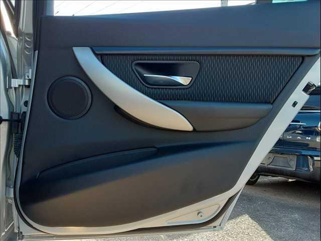 ���h�A�g����