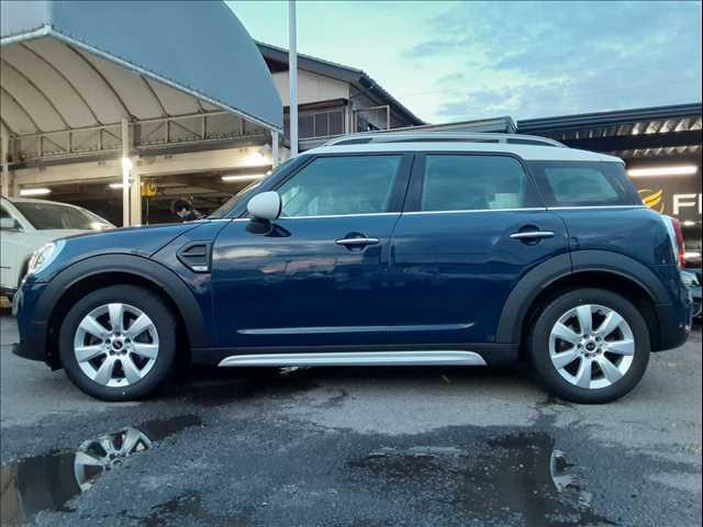 �X�ܕ~�n���ɒ��ԃX�y�[�X���������܂��B���Ԃł̂���������l���̕��͂����S����������