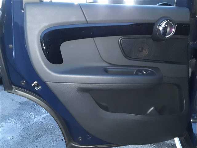 ���h�A�g����