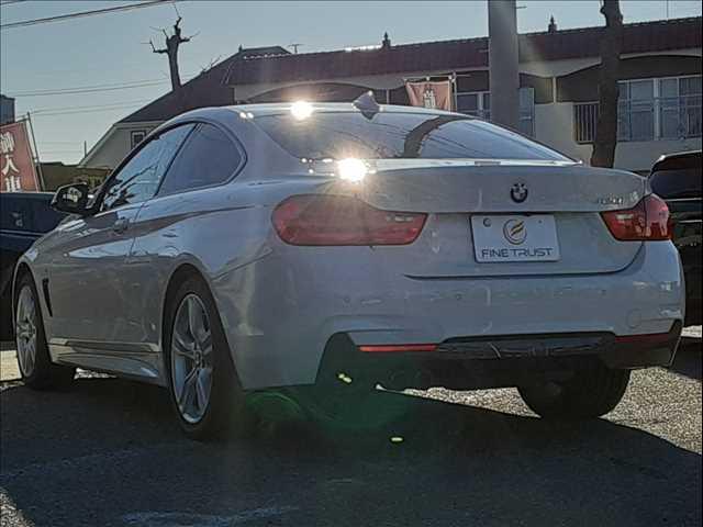 ���Ԃł��z���̏ꍇ�A�����P�X���t����C���^�[���疼�É����ʂɖ�T���B�d�Ԃł��z���̏ꍇ�A�Ŋ��w�u�i�q�t����w�v�ɂȂ�܂��B