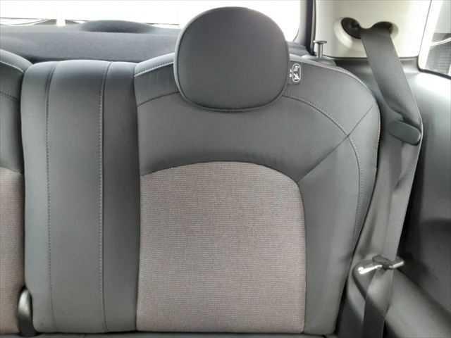 ＭＩＮＩ クーパー　ＬＥＤヘッドライト　純正ＨＤＤナビ　バックカメラ　Ｂｌｕｅｔｏｏｔｈ　ＭＴモード付オートマチックシフト　禁煙車　キーレスエントリー　純正１５インチアルミホイール　ミュージックサーバー（55枚目）