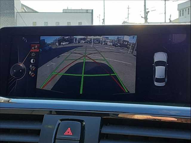 ���o�b�N�J����