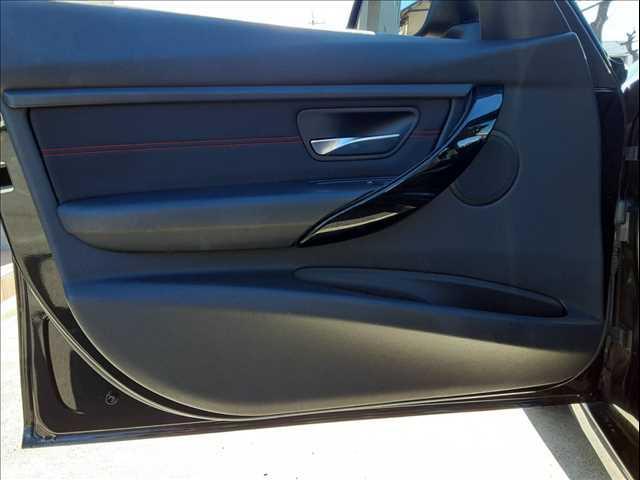 ���h�A�g����