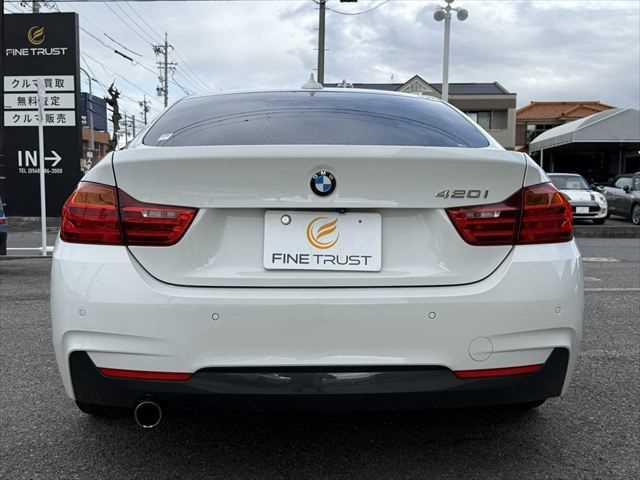 �O�ꂵ���@�֌n�`�F�b�N�A���ɓ_�����s���A�[�ԑO�͖@�萮�������{���Ă���܂��B�����S���������I�I