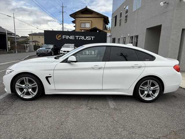 �X�ܕ~�n���ɒ��ԃX�y�[�X���������܂��B���Ԃł̂���������l���̕��͂����S����������