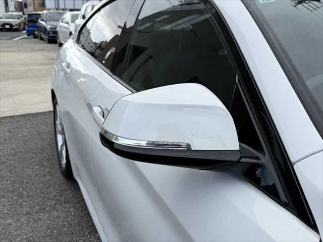 ���E�d���i�[�~���[