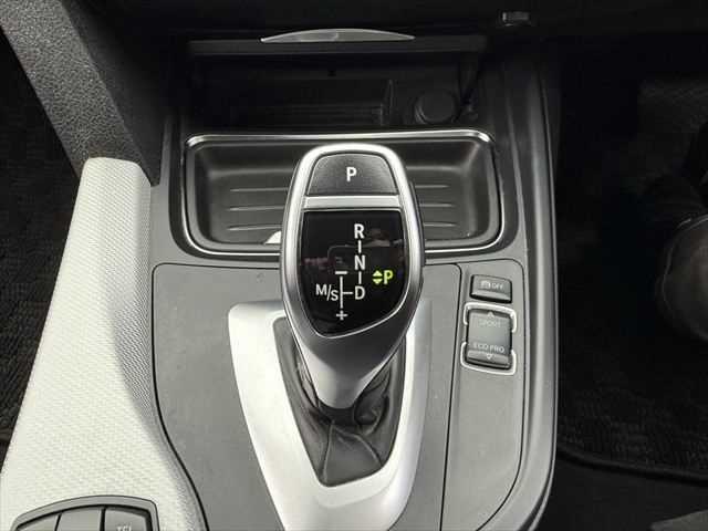 ���V�t�g����