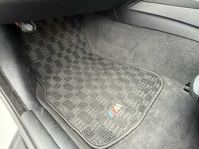 ���t���A�}�b�g