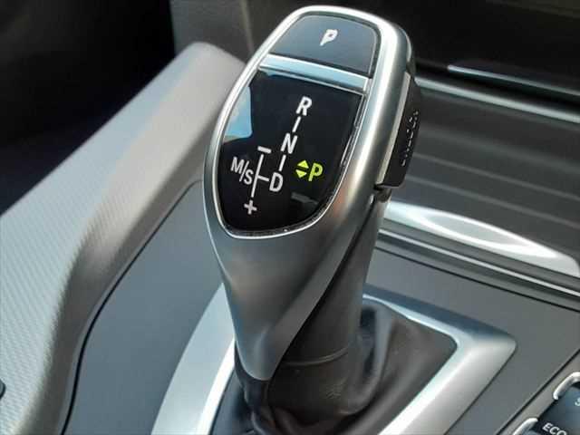 ���V�t�g����