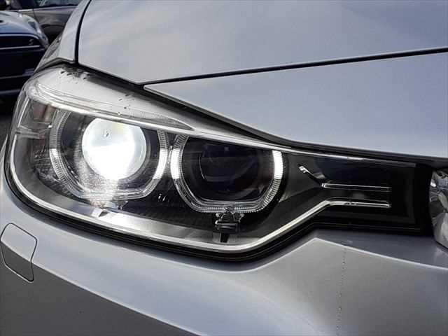 ���_�����w�b�h���C�g