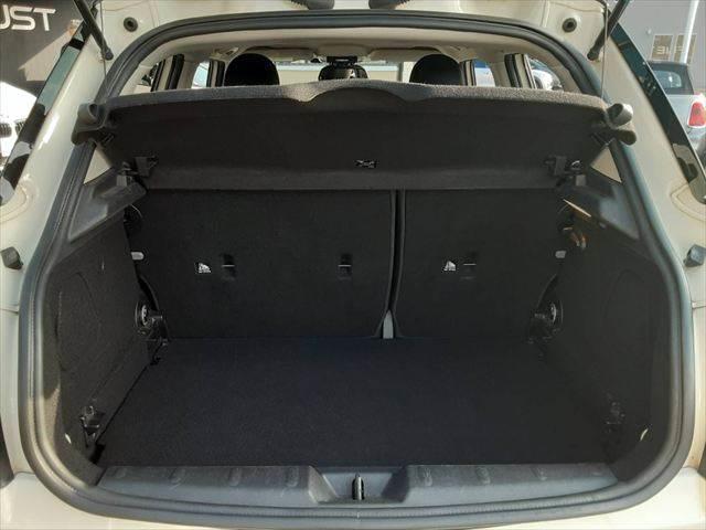 ＭＩＮＩ クーパーＳ　ペッパーパッケージ　ＬＥＤヘッドライト　純正ＨＤＤナビ　Ｂｌｕｅｔｏｏｔｈ　キーレスエントリー　禁煙車　オートライト　ＭＴモード付　純正１６インチアルミホイール　アイドリングストップ　ミラー型ＥＴＣ（8枚目）