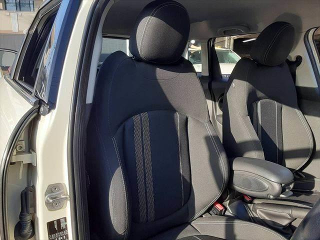 ＭＩＮＩ クーパーＳ　ペッパーパッケージ　ＬＥＤヘッドライト　純正ＨＤＤナビ　Ｂｌｕｅｔｏｏｔｈ　キーレスエントリー　禁煙車　オートライト　ＭＴモード付　純正１６インチアルミホイール　アイドリングストップ　ミラー型ＥＴＣ（50枚目）