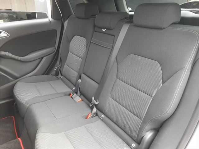 ������ȑ��Q��ڃV�[�g