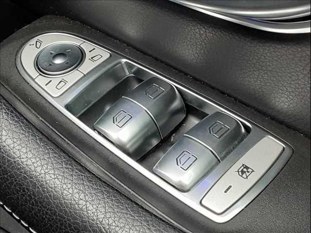 ���p���[�E�B���h�E