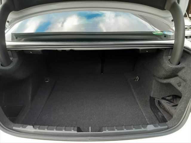 4シリーズ 420iクーペ Mスポーツ 本革シート アダプティブクルーズコントロール 純正HDDナビ バックカメラ Bluetooth 禁煙車 ディスチャージヘッドランプ シートヒーター スマートキー 純正18インチアルミホイール(9枚目)