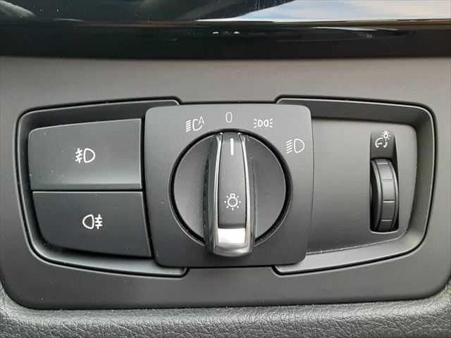 4シリーズ 420iクーペ Mスポーツ 本革シート アダプティブクルーズコントロール 純正HDDナビ バックカメラ Bluetooth 禁煙車 ディスチャージヘッドランプ シートヒーター スマートキー 純正18インチアルミホイール(41枚目)