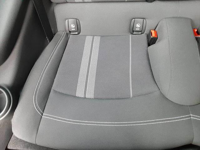 ＭＩＮＩ クーパーＳ　ペッパーパッケージ　純正ＨＤＤナビ　ＬＥＤヘッドライト　Ｂｌｕｅｔｏｏｔｈ　オートライト　禁煙車　ＭＴモード付シフト　純正１６インチアルミホイール　ミラー型ＥＴＣ　ミュージックサーバー　ＵＳＢポート（53枚目）