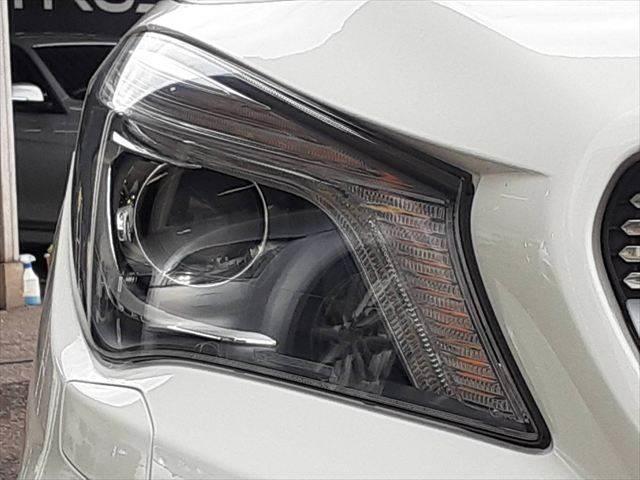 ���w�b�h���C�g