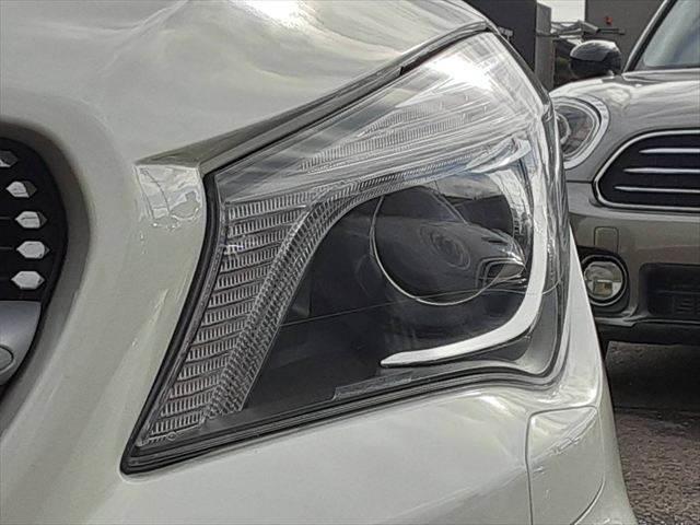 ���w�b�h���C�g