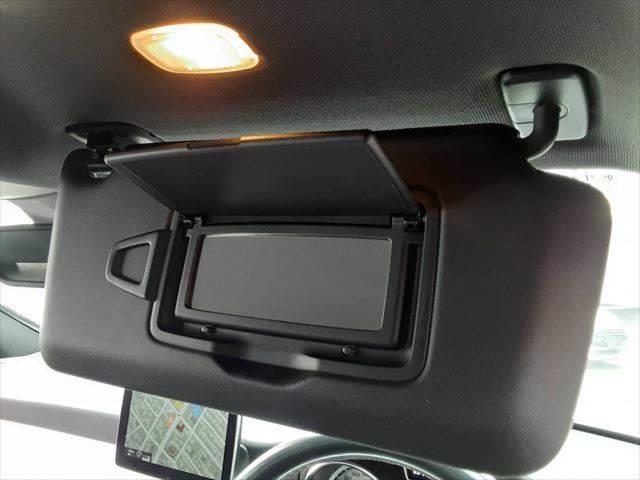 ���o�j�e�B�~���[