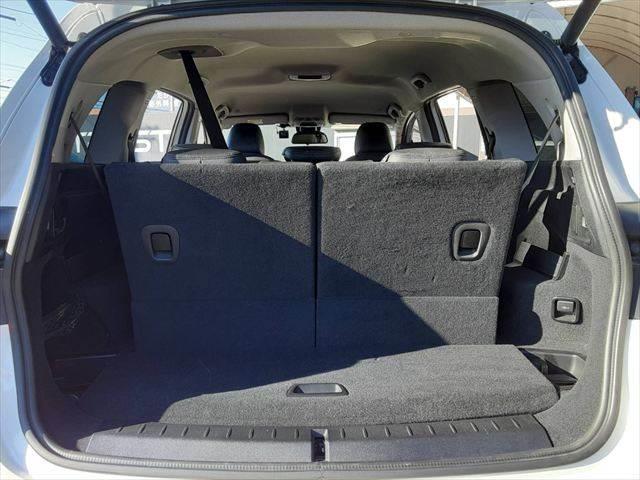 2シリーズ 218d Luxury アドバンドアクティセーフティPKG(9枚目)