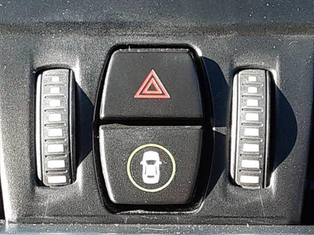 2シリーズ 218d Luxury アドバンドアクティセーフティPKG(39枚目)