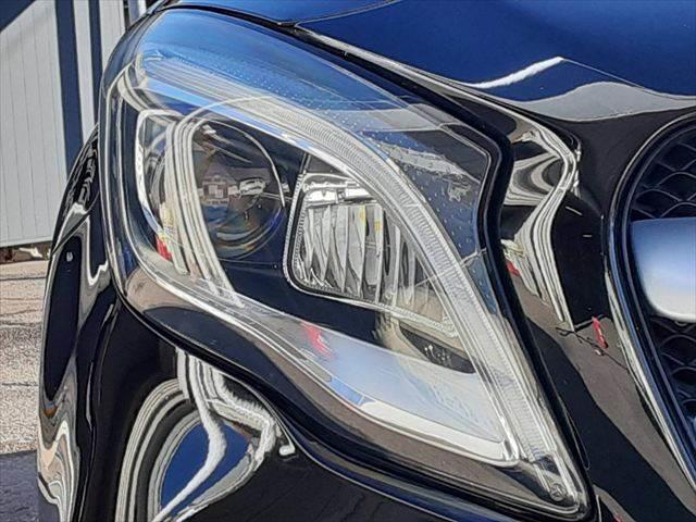 ���w�b�h���C�g