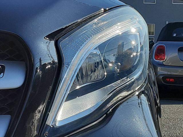 ���w�b�h���C�g