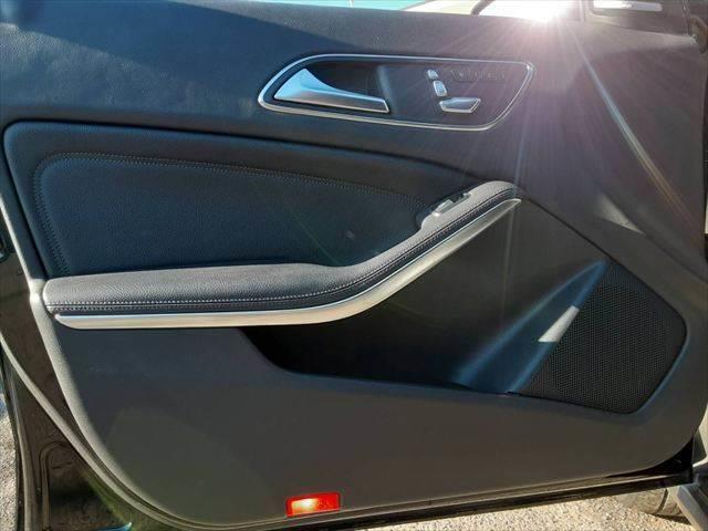 ���h�A�g����