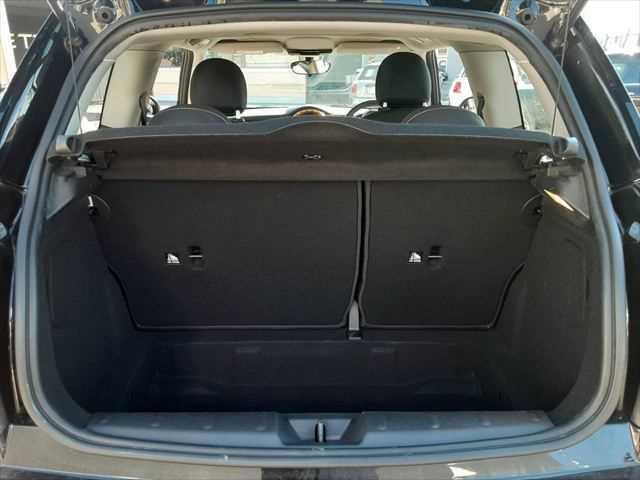 ＭＩＮＩ ワン　フェイバリットスタイル　クールパッケージ　純正ＨＤＤナビ　Ｂｌｕｅｔｏｏｔｈ　純正１５インチアルミホイール　禁煙車　Ｂｌｕｅｔｏｏｔｈ　キーレスエントリー　ＭＴモード付オートマチックシフト（8枚目）