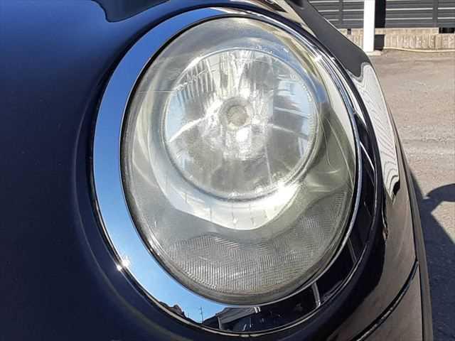 ＭＩＮＩ ワン　フェイバリットスタイル　クールパッケージ　純正ＨＤＤナビ　Ｂｌｕｅｔｏｏｔｈ　純正１５インチアルミホイール　禁煙車　Ｂｌｕｅｔｏｏｔｈ　キーレスエントリー　ＭＴモード付オートマチックシフト（21枚目）