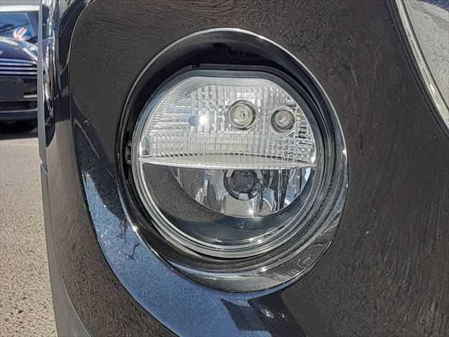 ＭＩＮＩ ワン　フェイバリットスタイル　クールパッケージ　純正ＨＤＤナビ　Ｂｌｕｅｔｏｏｔｈ　純正１５インチアルミホイール　禁煙車　Ｂｌｕｅｔｏｏｔｈ　キーレスエントリー　ＭＴモード付オートマチックシフト（22枚目）