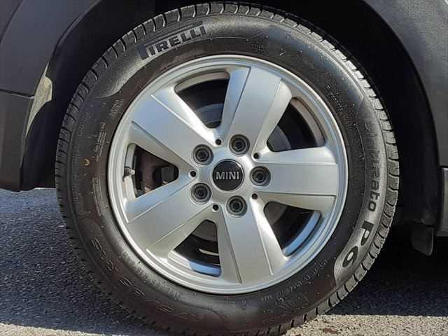 ＭＩＮＩ ワン　フェイバリットスタイル　クールパッケージ　純正ＨＤＤナビ　Ｂｌｕｅｔｏｏｔｈ　純正１５インチアルミホイール　禁煙車　Ｂｌｕｅｔｏｏｔｈ　キーレスエントリー　ＭＴモード付オートマチックシフト（28枚目）