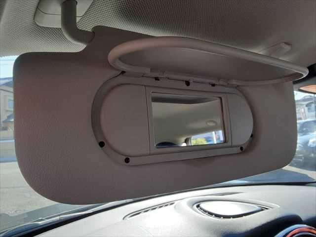 ＭＩＮＩ ワン　フェイバリットスタイル　クールパッケージ　純正ＨＤＤナビ　Ｂｌｕｅｔｏｏｔｈ　純正１５インチアルミホイール　禁煙車　Ｂｌｕｅｔｏｏｔｈ　キーレスエントリー　ＭＴモード付オートマチックシフト（44枚目）