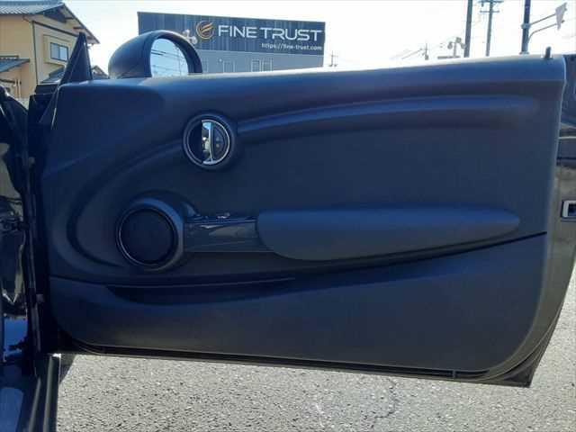 ＭＩＮＩ ワン　フェイバリットスタイル　クールパッケージ　純正ＨＤＤナビ　Ｂｌｕｅｔｏｏｔｈ　純正１５インチアルミホイール　禁煙車　Ｂｌｕｅｔｏｏｔｈ　キーレスエントリー　ＭＴモード付オートマチックシフト（47枚目）