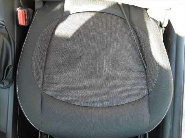 ＭＩＮＩ ワン　フェイバリットスタイル　クールパッケージ　純正ＨＤＤナビ　Ｂｌｕｅｔｏｏｔｈ　純正１５インチアルミホイール　禁煙車　Ｂｌｕｅｔｏｏｔｈ　キーレスエントリー　ＭＴモード付オートマチックシフト（54枚目）